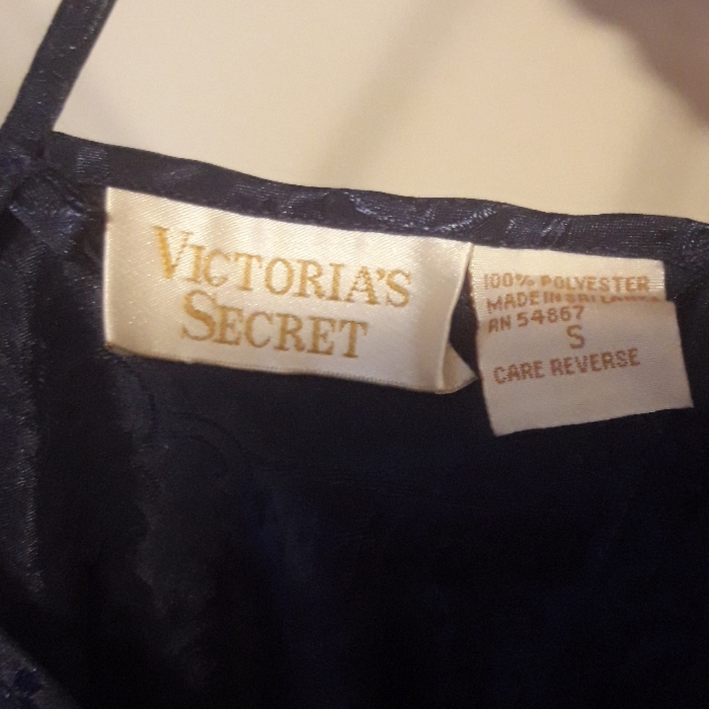 Vtg gold label Victoria's Secret navy blue chamise - Picture 4 of 6